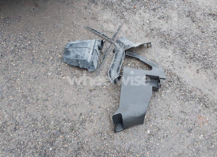 Photo 12 of 2011 Nissan Rogue SV (VIN JN8AS5MV1BW298368)