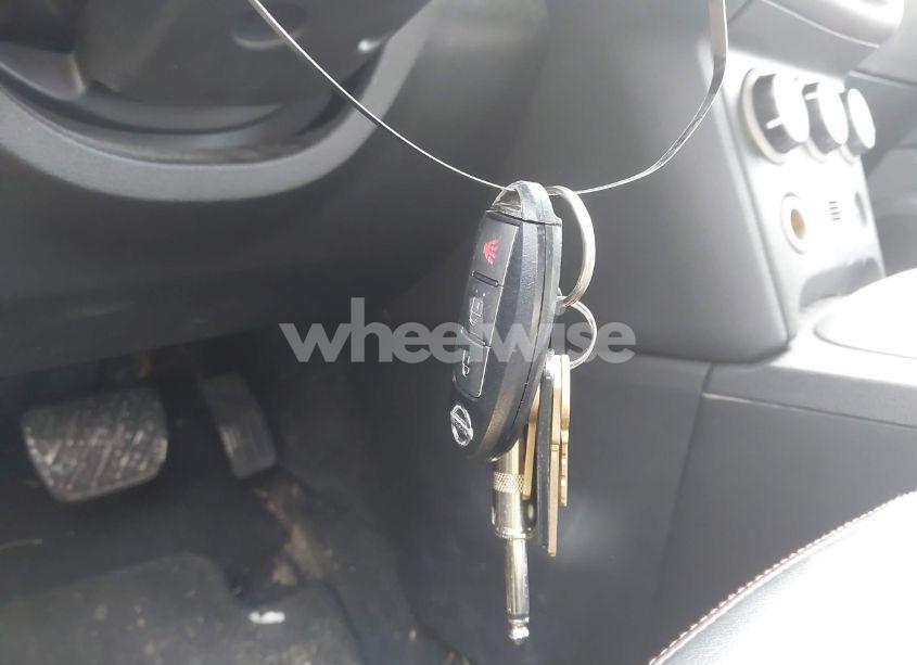 Photo 11 of 2011 Nissan Rogue SV (VIN JN8AS5MV1BW308753)