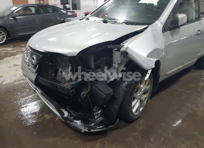 Photo 6 of 2011 Nissan Rogue SV (VIN JN8AS5MV1BW308753)