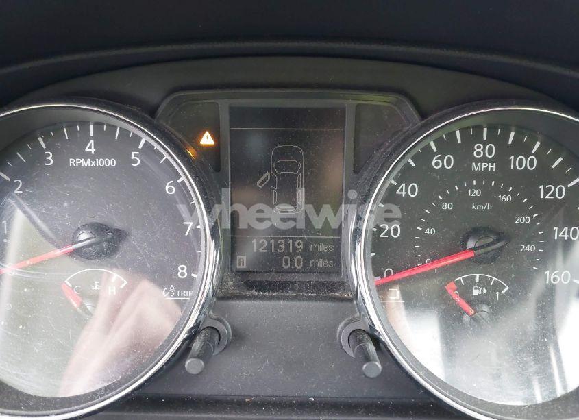 Photo 7 of 2011 Nissan Rogue SV (VIN JN8AS5MV1BW308753)