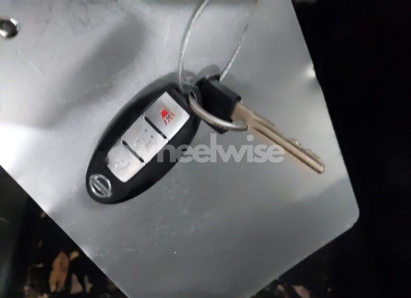 Photo 11 of 2011 Nissan Rogue SV (VIN JN8AS5MV1BW667181)