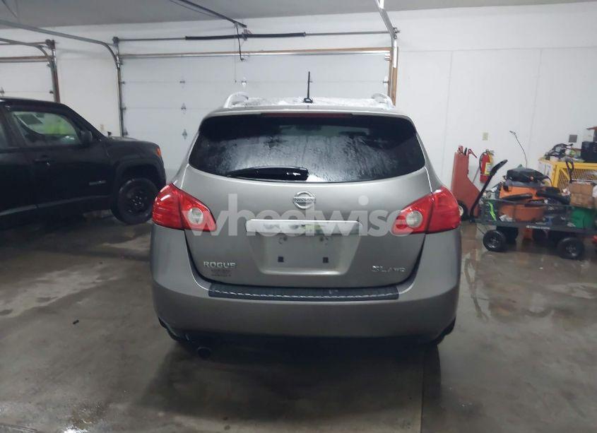 Photo 16 of 2011 Nissan Rogue SV (VIN JN8AS5MV1BW667181)