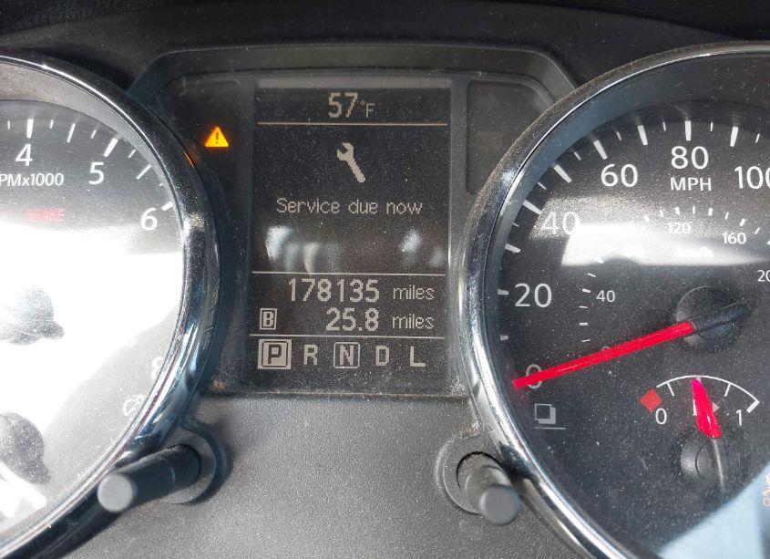 Photo 7 of 2011 Nissan Rogue S (VIN JN8AS5MV1BW670033)