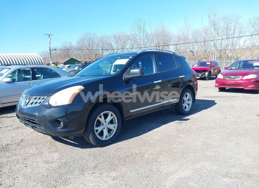 Photo 2 of 2011 Nissan Rogue SV (VIN JN8AS5MV1BW674955)