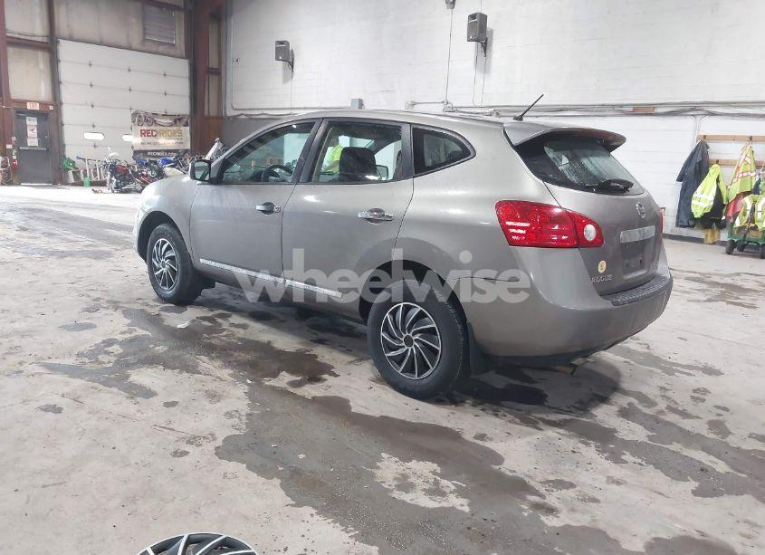 Photo 3 of 2011 Nissan Rogue S (VIN JN8AS5MV1BW677001)