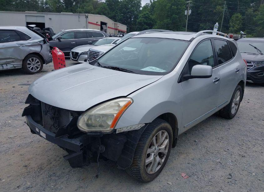 Photo 2 of 2011 Nissan Rogue SV (VIN JN8AS5MV1BW684062)