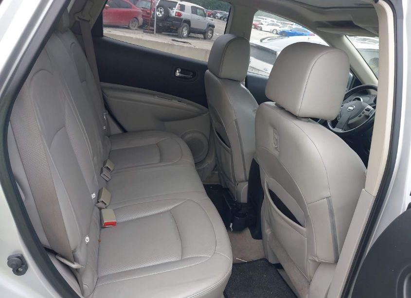 Photo 8 of 2011 Nissan Rogue SV (VIN JN8AS5MV1BW684062)