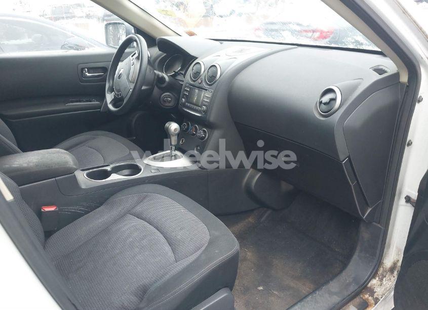 Photo 5 of 2012 Nissan Rogue SV (VIN JN8AS5MV1CW369604)