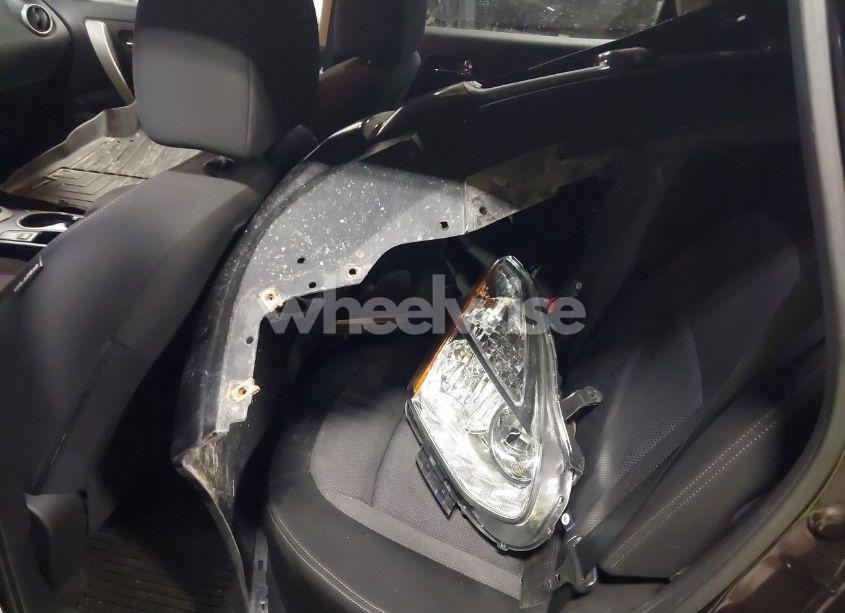 Photo 12 of 2012 Nissan Rogue SV (VIN JN8AS5MV1CW395104)