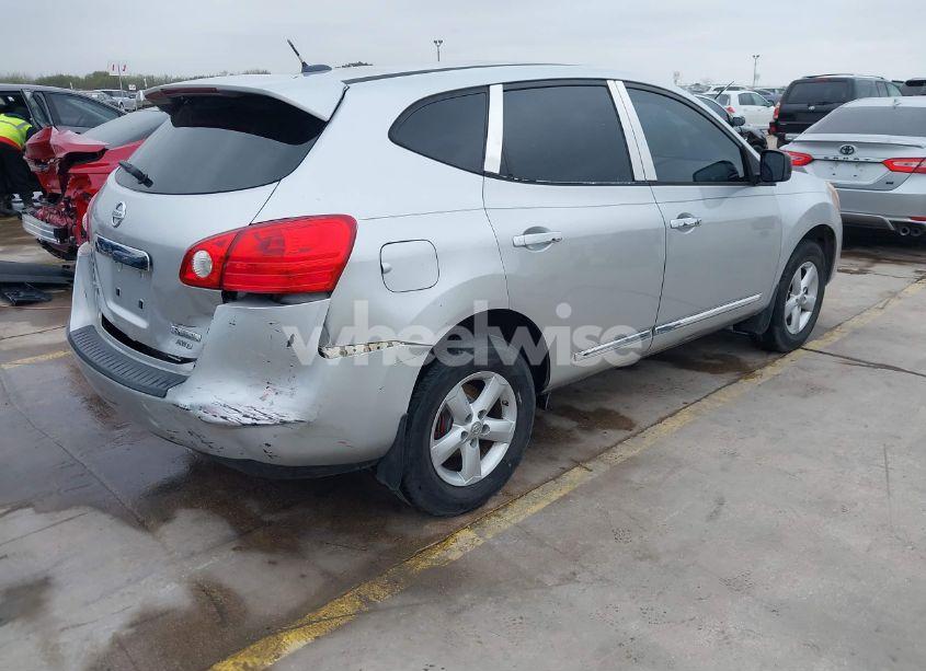 Photo 4 of 2012 Nissan Rogue S (VIN JN8AS5MV1CW707406)