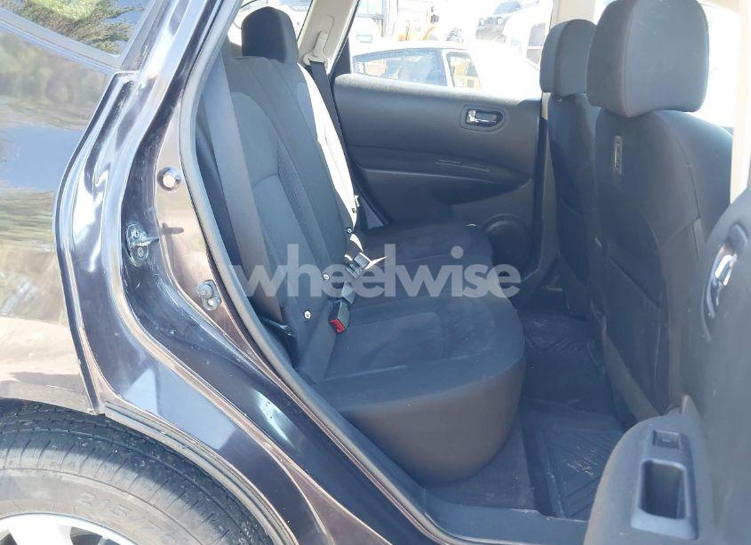 Photo 8 of 2013 Nissan Rogue S (VIN JN8AS5MV1DW145248)