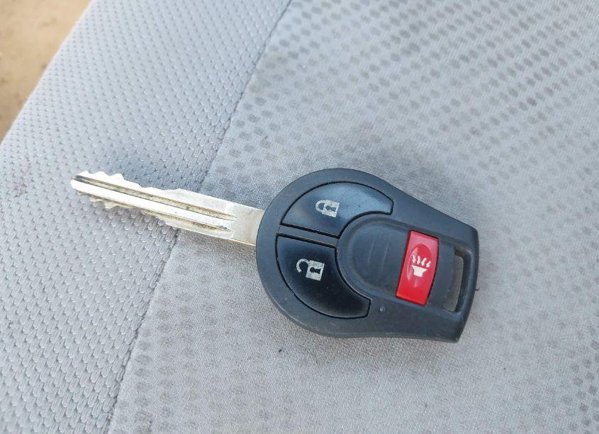 Photo 11 of 2013 Nissan Rogue S (VIN JN8AS5MV1DW617500)