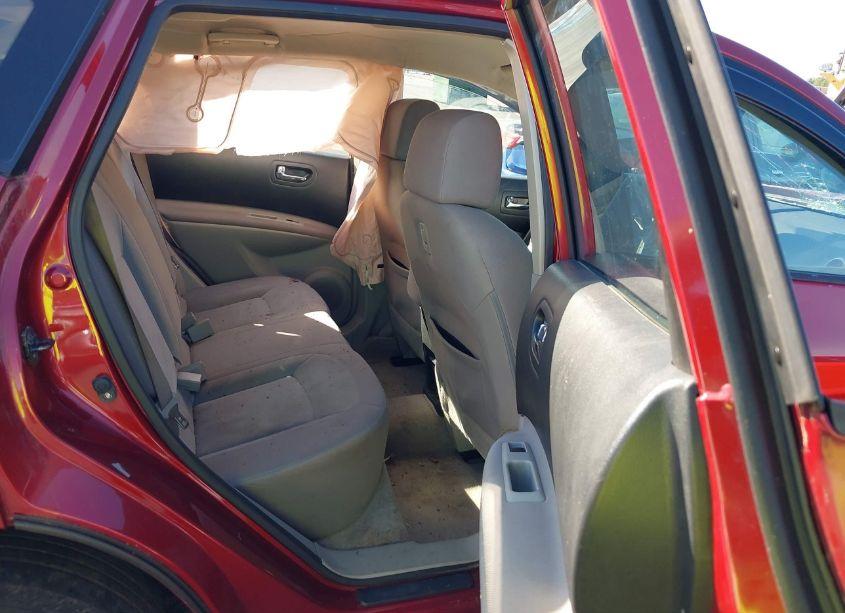 Photo 8 of 2013 Nissan Rogue S (VIN JN8AS5MV1DW617500)