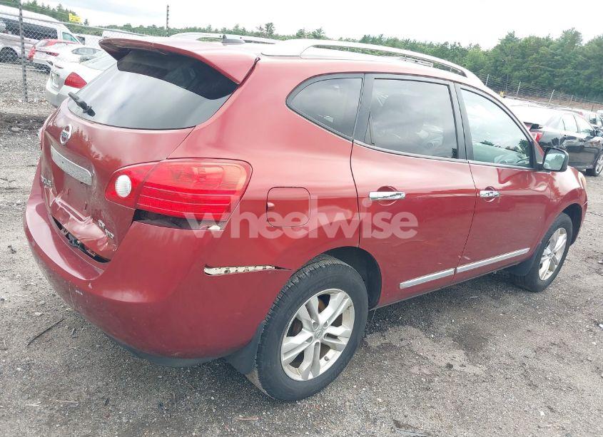 Photo 4 of 2013 Nissan Rogue SV (VIN JN8AS5MV1DW628173)