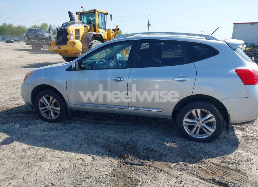 Photo 17 of 2013 Nissan Rogue SV (VIN JN8AS5MV1DW645281)