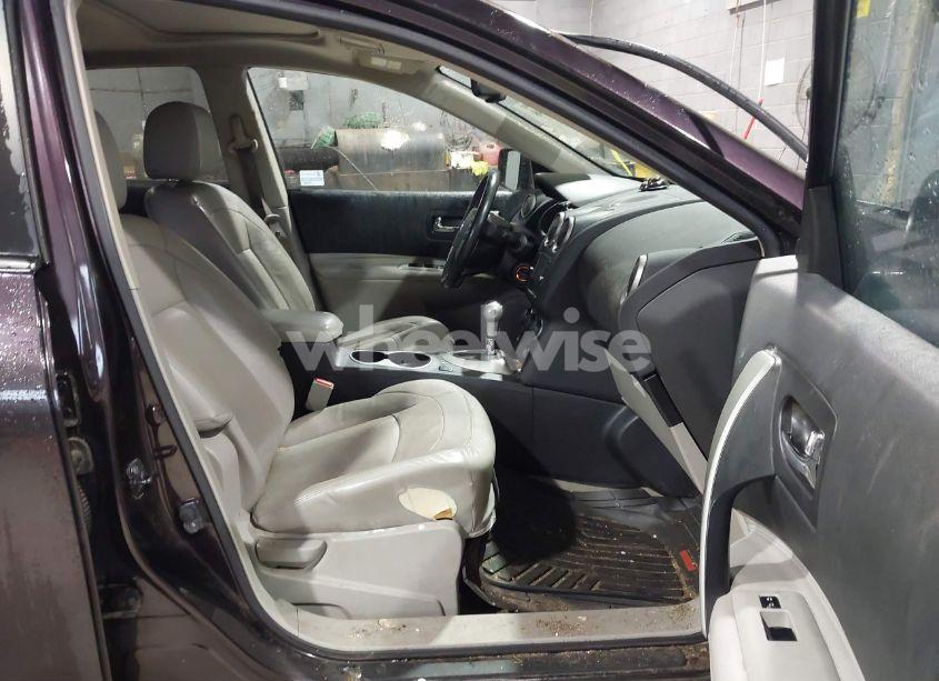 Photo 5 of 2013 Nissan Rogue SV W/SL PKG (VIN JN8AS5MV1DW650190)