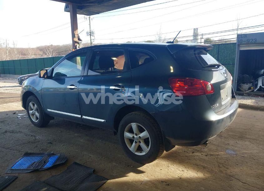 Photo 3 of 2013 Nissan Rogue S (VIN JN8AS5MV1DW650884)