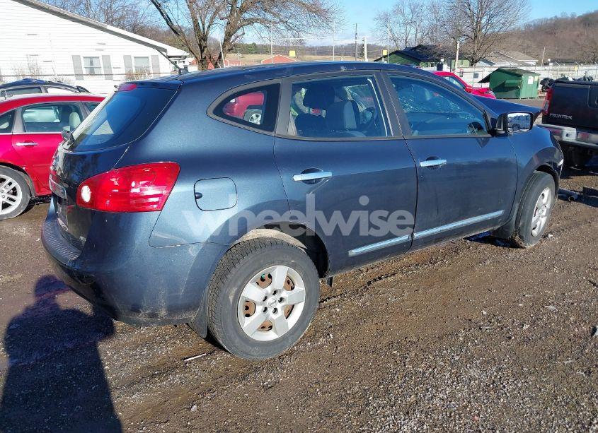 Photo 4 of 2014 Nissan Rogue SELECT S (VIN JN8AS5MV1EW704119)