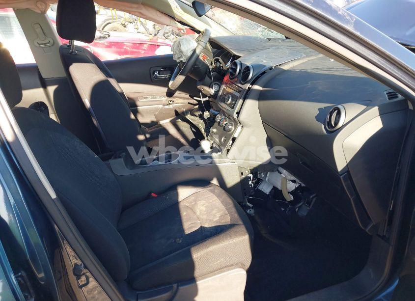 Photo 5 of 2014 Nissan Rogue SELECT S (VIN JN8AS5MV1EW704119)