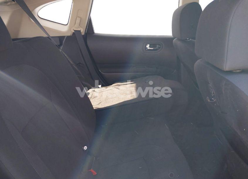 Photo 8 of 2014 Nissan Rogue SELECT S (VIN JN8AS5MV1EW713290)