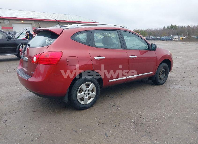 Photo 4 of 2014 Nissan Rogue SELECT S (VIN JN8AS5MV1EW713869)