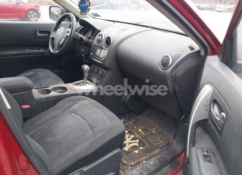 Photo 5 of 2014 Nissan Rogue SELECT S (VIN JN8AS5MV1EW713869)