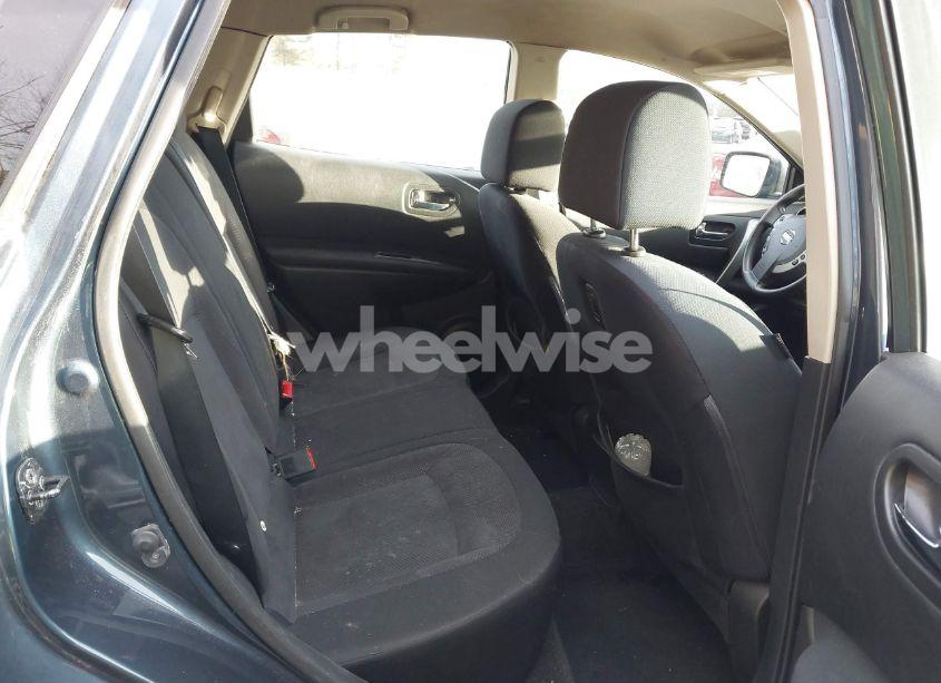 Photo 8 of 2014 Nissan Rogue SELECT S (VIN JN8AS5MV1EW717193)