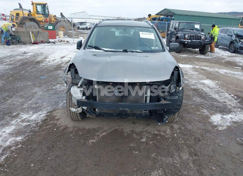 Photo 6 of 2014 Nissan Rogue SELECT S (VIN JN8AS5MV1EW720689)