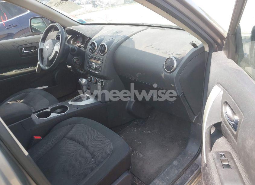 Photo 5 of 2015 Nissan Rogue SELECT S (VIN JN8AS5MV1FW252318)