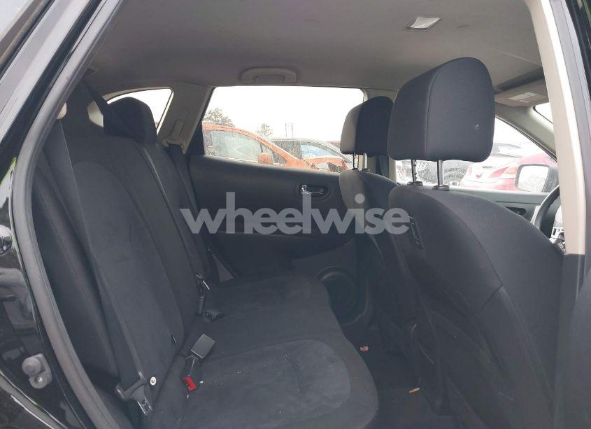 Photo 8 of 2015 Nissan Rogue SELECT S (VIN JN8AS5MV1FW259186)