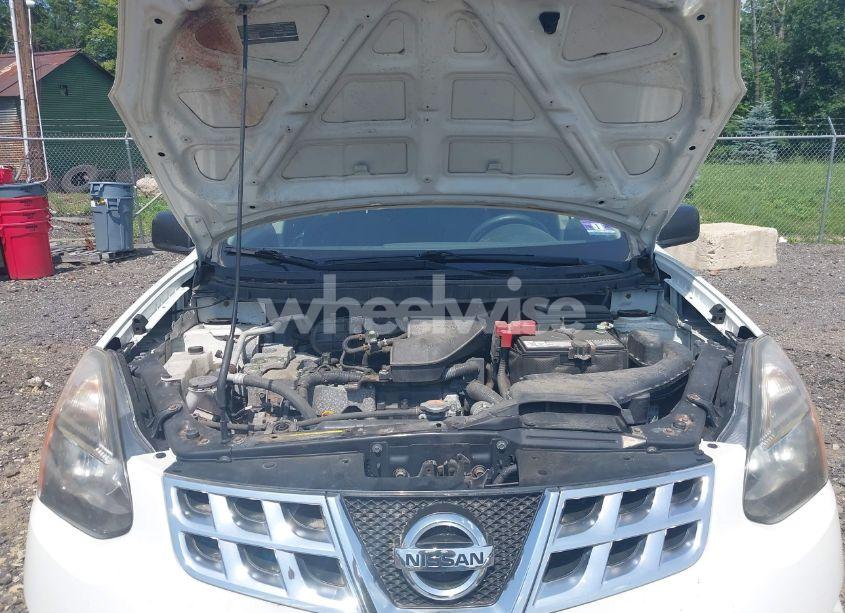 Photo 10 of 2015 Nissan Rogue SELECT S (VIN JN8AS5MV1FW753421)