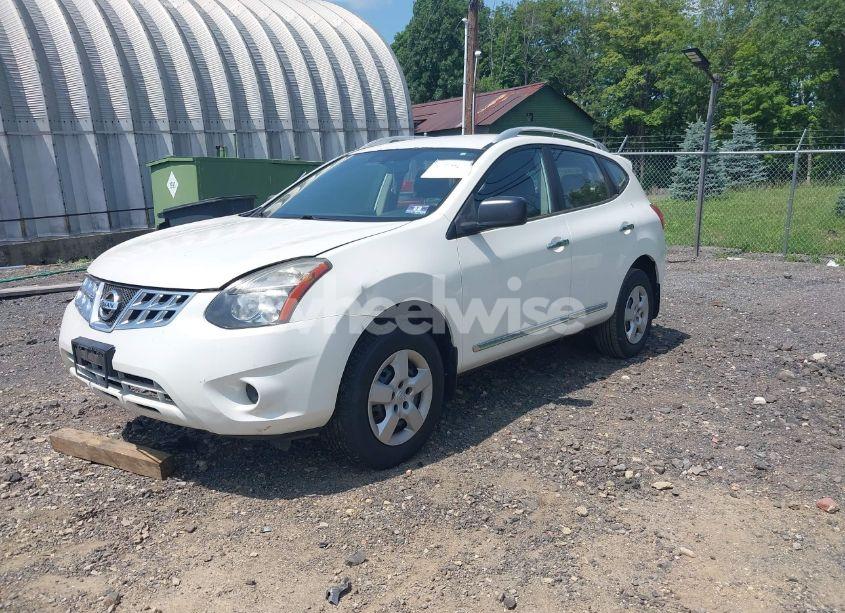 Photo 2 of 2015 Nissan Rogue SELECT S (VIN JN8AS5MV1FW753421)