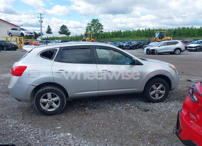 Photo 13 of 2010 Nissan Rogue S (VIN JN8AS5MV2AW116966)