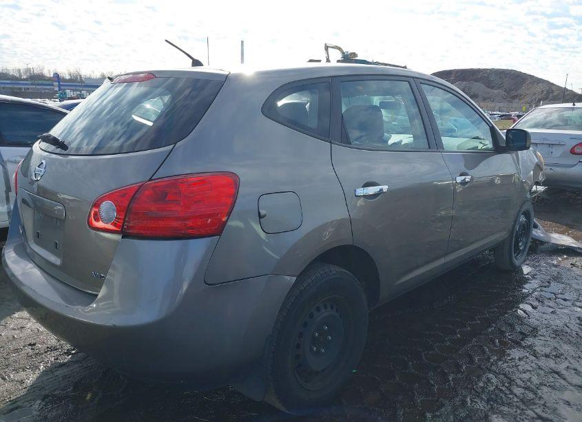 Photo 4 of 2010 Nissan Rogue S (VIN JN8AS5MV2AW120810)