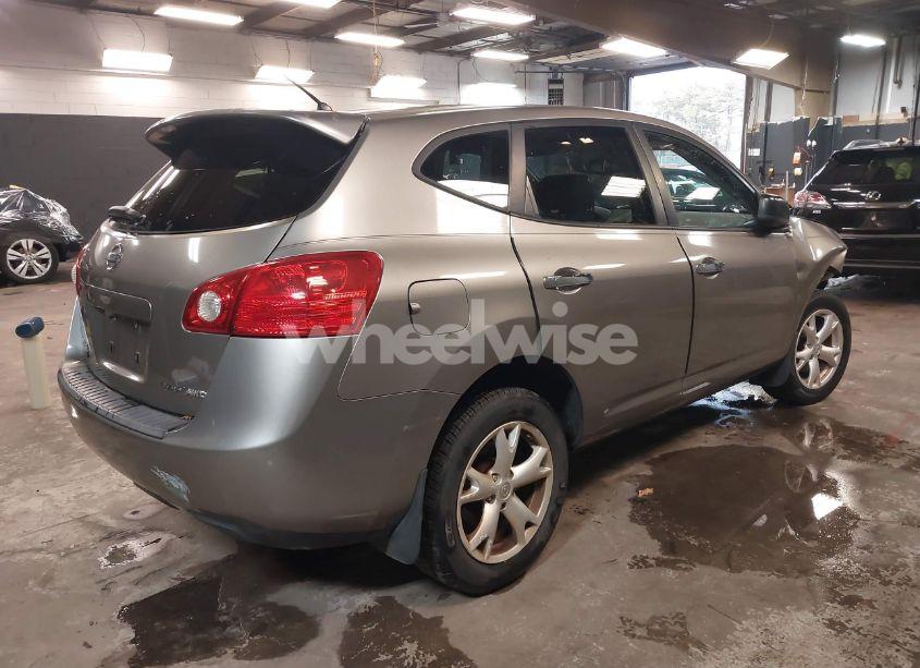 Photo 4 of 2010 Nissan Rogue S (VIN JN8AS5MV2AW121827)