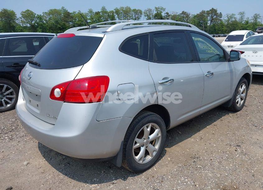 Photo 4 of 2010 Nissan Rogue SL (VIN JN8AS5MV2AW122377)