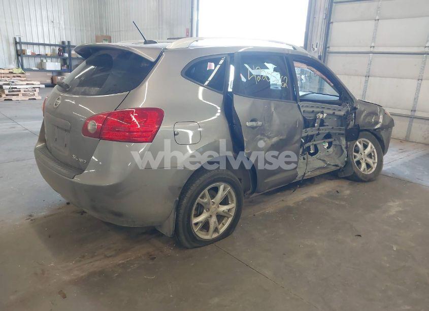 Photo 4 of 2010 Nissan Rogue SL (VIN JN8AS5MV2AW130642)