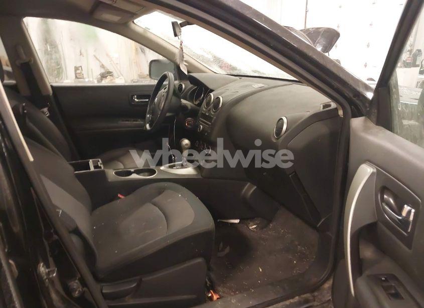 Photo 5 of 2010 Nissan Rogue SL (VIN JN8AS5MV2AW135050)