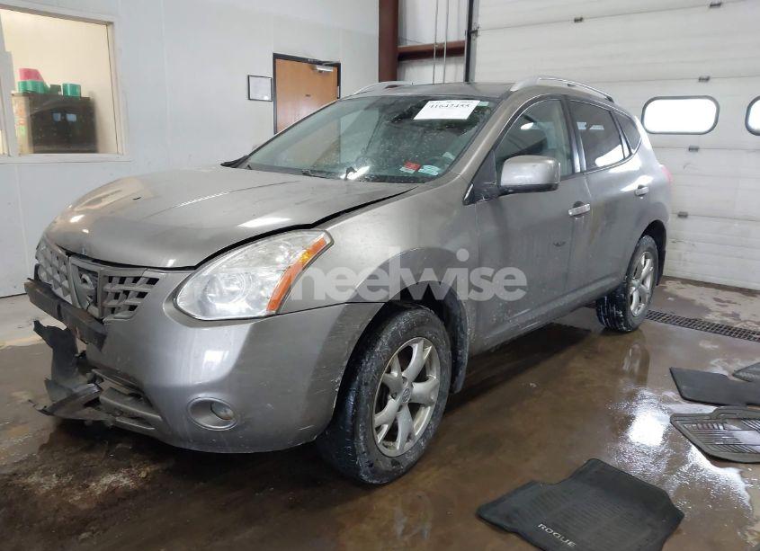 Photo 2 of 2010 Nissan Rogue SL (VIN JN8AS5MV2AW144492)