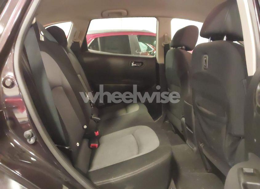 Photo 8 of 2011 Nissan Rogue SV (VIN JN8AS5MV2BW280199)