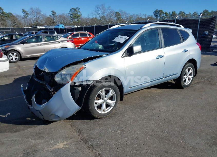 Photo 2 of 2011 Nissan Rogue SV (VIN JN8AS5MV2BW290862)