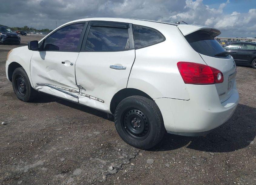 Photo 3 of 2011 Nissan Rogue S (VIN JN8AS5MV2BW293065)