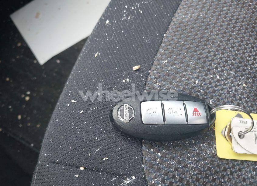 Photo 11 of 2011 Nissan Rogue SV (VIN JN8AS5MV2BW311371)