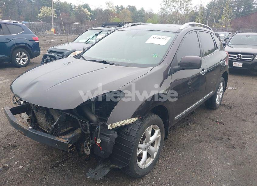 Photo 2 of 2011 Nissan Rogue SV (VIN JN8AS5MV2BW311371)