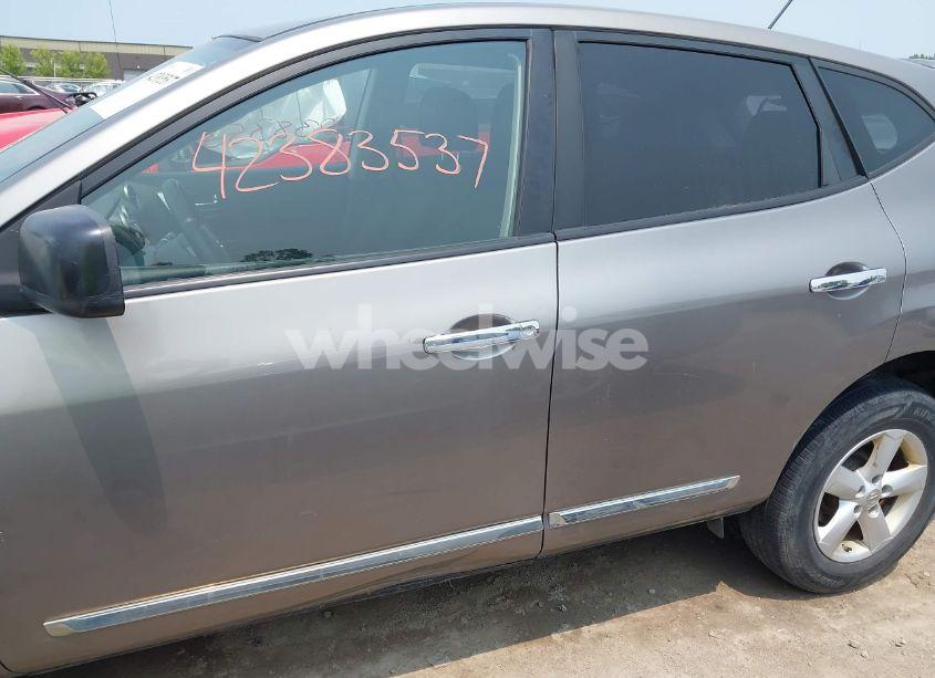 Photo 14 of 2012 Nissan Rogue S (VIN JN8AS5MV2CW358823)