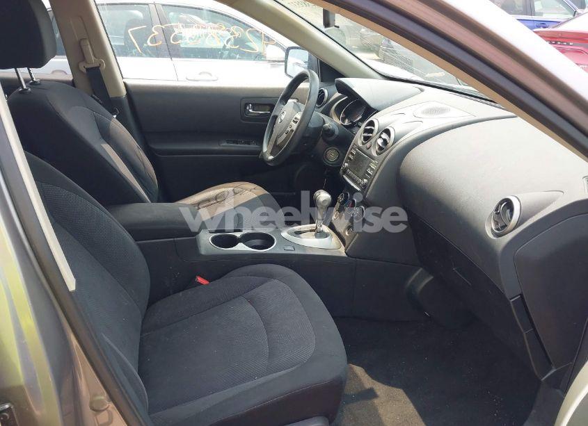 Photo 5 of 2012 Nissan Rogue S (VIN JN8AS5MV2CW358823)