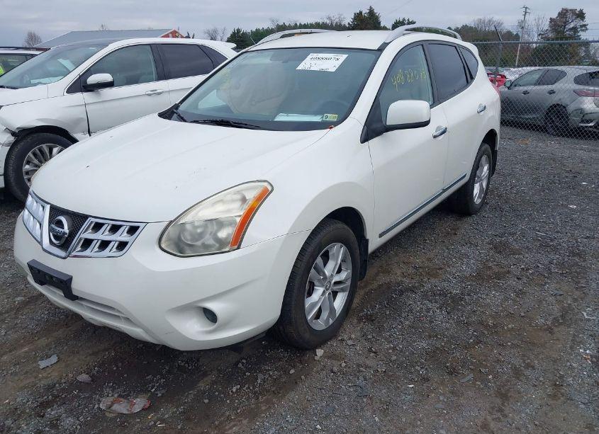 Photo 2 of 2012 Nissan Rogue SV (VIN JN8AS5MV2CW364508)