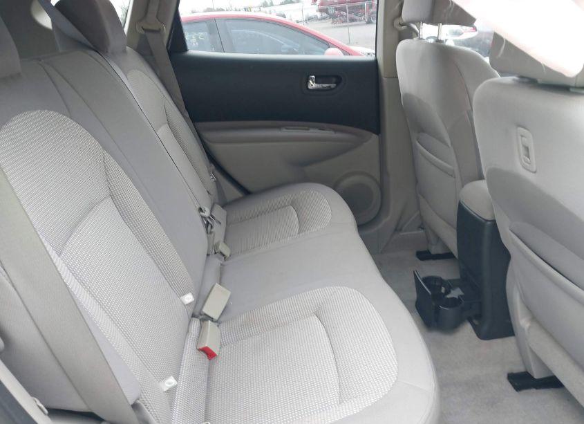 Photo 8 of 2012 Nissan Rogue SV (VIN JN8AS5MV2CW364508)