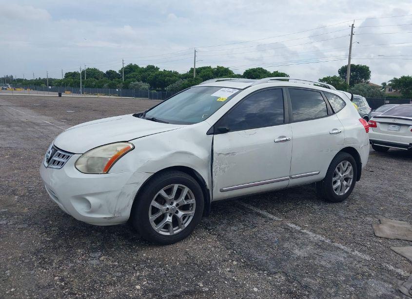 Photo 2 of 2012 Nissan Rogue SV W/SL PKG (VIN JN8AS5MV2CW368218)
