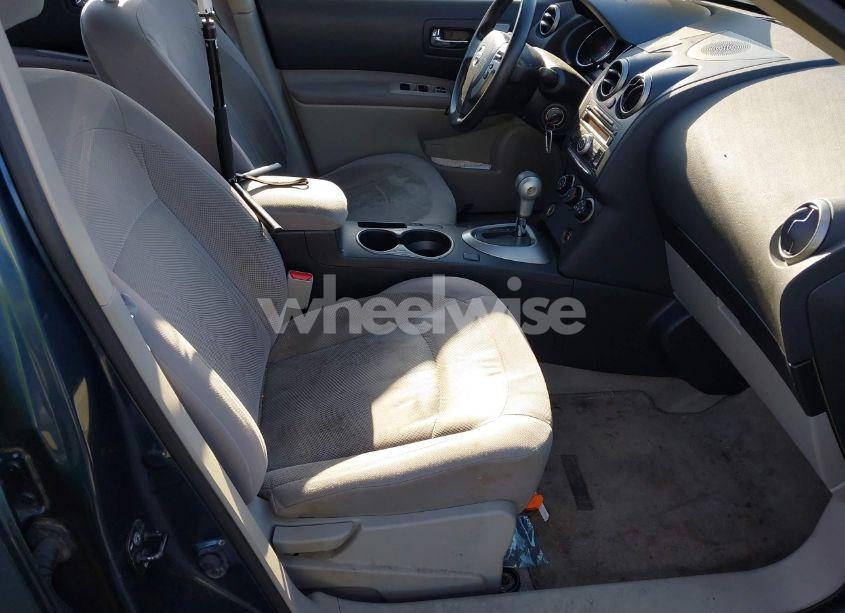 Photo 5 of 2012 Nissan Rogue S (VIN JN8AS5MV2CW370602)